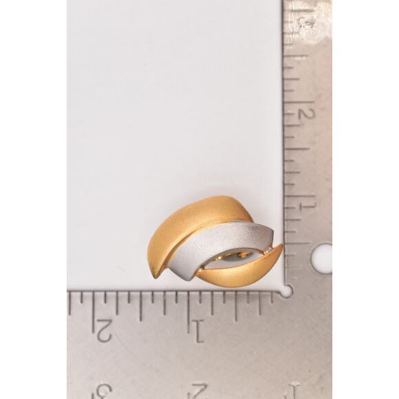 Lee Wolfe Vintage Clip On Earrings Brushed Gold Silver Satin Chunky Signed BinAV - Picture 12 of 12